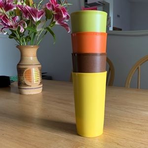 Set of 4 Vintage 12 oz Tupperware Tumblers! Sought after Vintage Harvest Colors!
